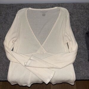 American eagle long sleeve sweater